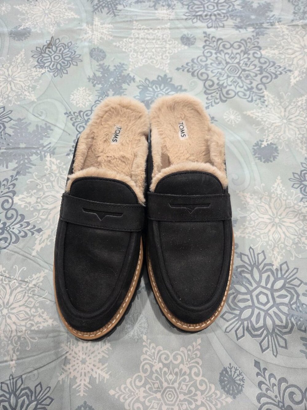 Size 8 - TOMS Black Faux Leather Mule Loafers w/ Faux Fur Lining – Slip-On